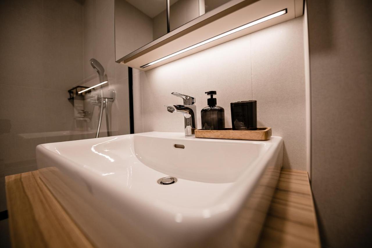 Sodoben Apartma V Centru Ljubljane Ljubljana Exteriör bild